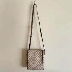 モノグラム柄 ベージュ ショルダーバッグ