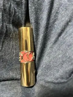 YSL ルージュ ヴォリュプテシャイン　イブサンローラン　リップ　ピンクベージュ