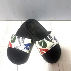 NIKE ロゴ入り スライドサンダル　18