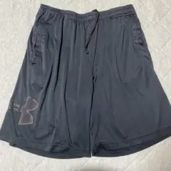 アンダーアーマー ハーフパンツ ブラック メンズ Lサイズ ドットロゴのサムネイル