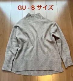 【最終値下げ】完売品【GU】パフィータッチハイネック チュニック 長袖