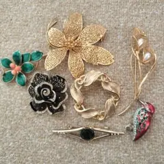 アンティーク　ブローチ7点
