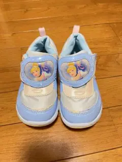 ディズニースニーカー　シンデレラ