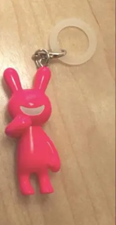 BLACK RABBIT ピンクキーめじるしチャーム