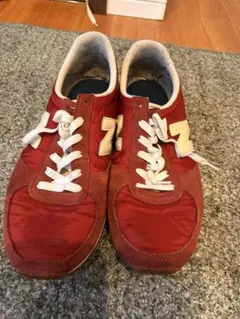 New Balance レッド スニーカー　サイズ28cm