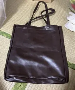 レザー　トートバッグ　ブラウン　茶色　通学　通勤　レディース