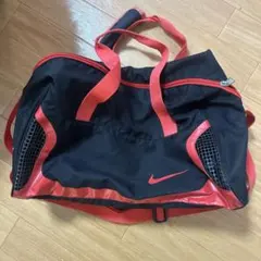 Nike ダッフルバッグ 黒/赤