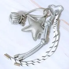 じゃらじゃらキーホルダー　バッグチャーム　キーチャーム　パラコード 　星　クマC