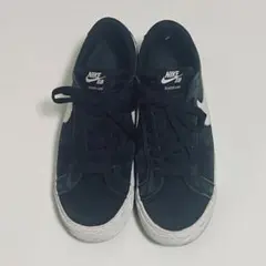 NIKE SB BLAZER LOW 《24cm》