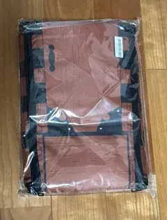 Item thumbnail for item 85bff21a-cf97-4230-94ed-90b70f666adb