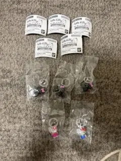 ハローキティ　めじるしアクセサリー5個セット スタンダード・お花・小悪魔