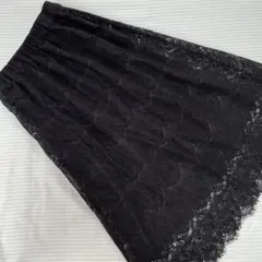 ブラックレースロングスカート