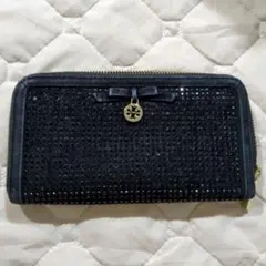 Tory Burch ブラック 長財布 ストーン装飾、中古