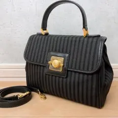 FENDI フェンディ ペカン柄 2way ショルダーバッグ ハンドバッグ 黒のサムネイル