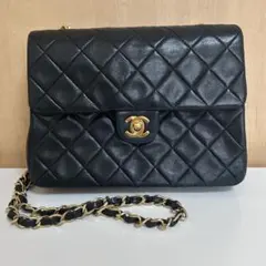 CHANEL シャネル　ミニマトラッセ