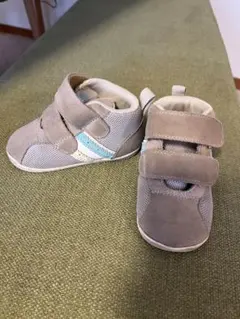 アシックス　スクスク　ベビー　シューズ　ベージュ　13.0cm