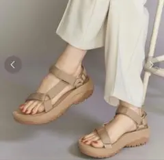 【試着のみ】Teva ハリケーン XLT2 アンプソール 24.0cmのサムネイル
