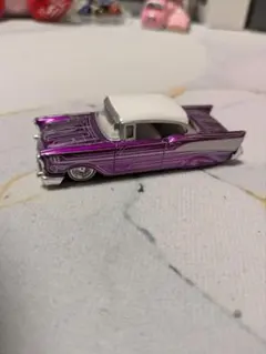 jadatoys 57ベルエア　ローライダー　ミニカー　1/64 ジェイダトイズ