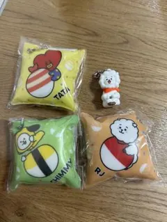 BTS BT21 クッションチャーム　オリジナルフィギュア　RJ くら寿司