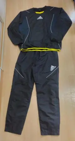 adidasアディダス ピステ上下 ブラック/イエロー O