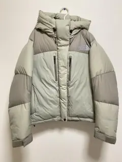 THE NORTH FACE ショートバルトロライトジャケット