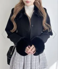 4WAYビジューボタンショートCT