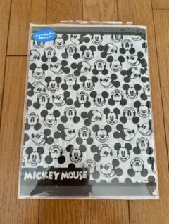 ディズニーリゾート クリアファイル 3枚セット - メルカリ