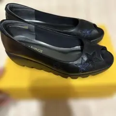 Hills Avenue スターモチーフ オープントゥパンプス 22.5cmのサムネイル