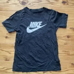 NIKE キッズTシャツ　黒　【キッズMサイズ】のサムネイル