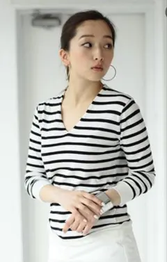 ★新品★ AZUL エアリーコットンベーシックV/NニットPO