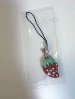 いちごのストラップ