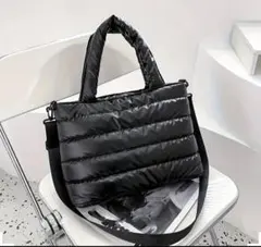 みちこさま専用　ブラック ナイロン ショルダーバッグ キルティングデザイン