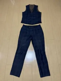 Item thumbnail for item ce47bb96-b5d7-4795-8efc-bf71c2619a32