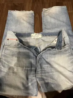 Item thumbnail for item 7b8b40c5-78b1-4d5d-bfba-68254674091d