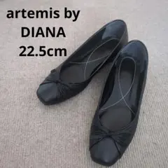 【美品】artemis by DIANA 22.5 リボンパンプス ブラックのサムネイル