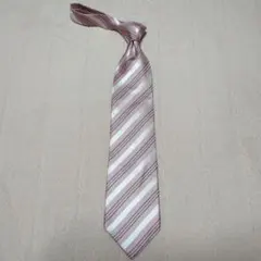 早い者勝ち❗️最終セール✨プラダ　ネクタイ　ピンク　ストライプ　シルク100%