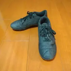 プーマ/PUMA ジュニア サッカースパイク（21.5cm）