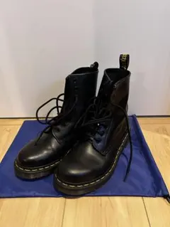 【美品】Dr.Martens ドクターマーチン 1460 8 ホールブーツ
