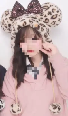 ヒョウ柄ミッキー耳帽子（グリッターリボン付き）