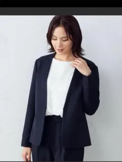 ★新品タグ付き。コムサイズム　ノーカラージャケット