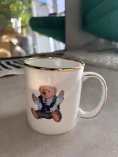 Item thumbnail for item 4bd8d2ce-81e0-4f73-a428-f0fe2161c15e