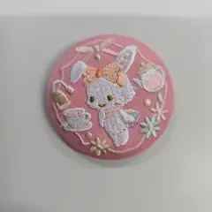 サンリオ　キャラクター　ビスケット3　刺繍缶バッチ　ウィッシュミーメル