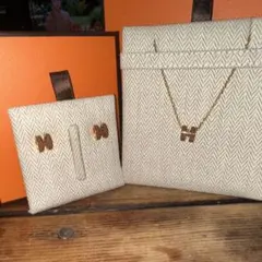 HERMES ポップアッシュ ネックレス・ピアスセット ニューゴールドのサムネイル