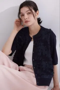 ❗️お値下げ❗️ OPAQUE.CLIPフロントレースニットカーディガン 【洗える】のサムネイル