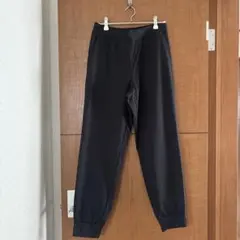 UNIQLO⭐︎新品ウルトラストレッチアクティブジョガーパンツ