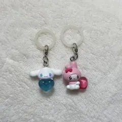 サンリオ　エモきゅん　めじるしアクセサリー　マイメロ　シナモ　2点セット