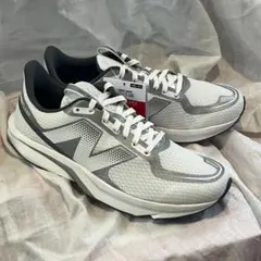 新品未使用品 ニューバランス 27.0cm ジョギング・ランニングシューズ