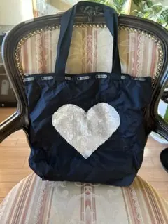 Item thumbnail for item f8b8f103-a692-4bd8-8163-8b7ba1da14dd