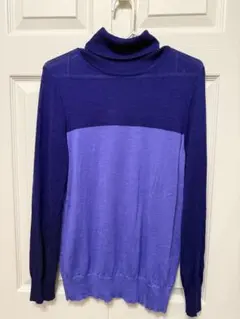 ダックス　紫のタートルネック薄手セーター　40サイズ