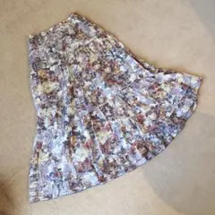 【美品】インゲボルグ シルク100% ティアード ロングスカート 花柄 11号のサムネイル